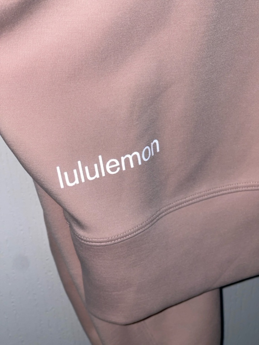 Lululemon Softstreme Perfectly Oversized Cropped Crew Twilight Rose Sz 6 Medium - Picture 5 of 8
